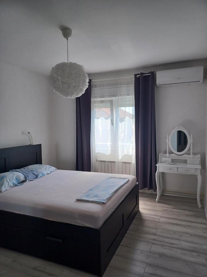 Apartmani Ramesa Murter Exteriör bild